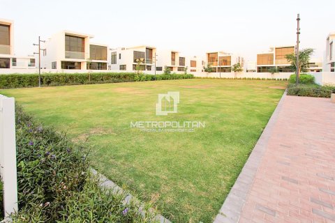 Купить виллу в DAMAC Hills (Akoya by DAMAC), Дубай: 3 спальни, 343м², № 73221 - фото 22