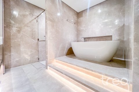 Villa in Dubai Hills Estate, Dubai 4 bedrooms, 499.07 sq.m. № 119660 - photo 8
