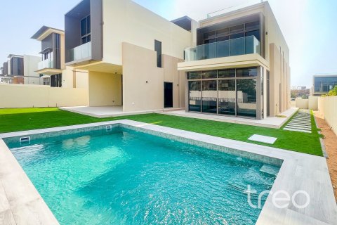 Villa in Dubai Hills Estate, Dubai 4 bedrooms, 499.07 sq.m. № 119660