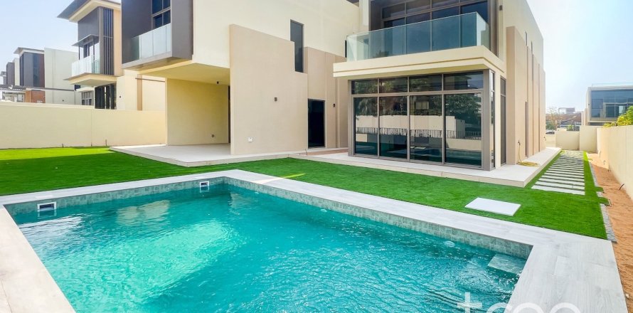 Villa in Dubai Hills Estate, Dubai 4 bedrooms, 499.07 sq.m. № 119660