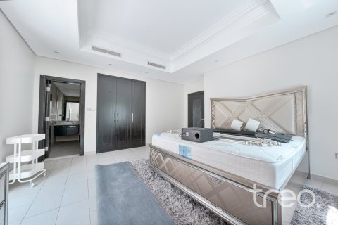 Villa en Quortaj, Al Furjan, Dubai, 6 dormitorios, 874.96 m², № 119319 - foto 30