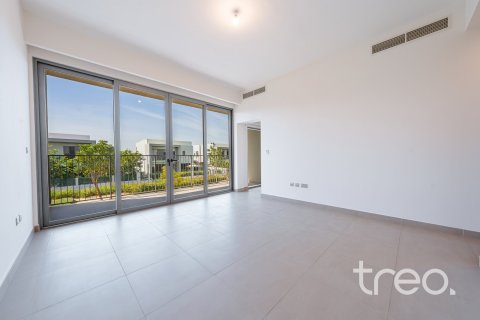 Villa in Dubai Hills Estate, Dubai 5 bedrooms, 349.04 sq.m. № 119317 - photo 3