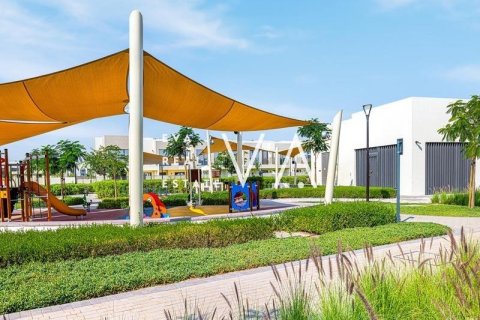 Снять в аренду виллу в Dubai South (Dubai World Central), Дубай: 4 спальни, 3253.82м², № 52724 - фото 18