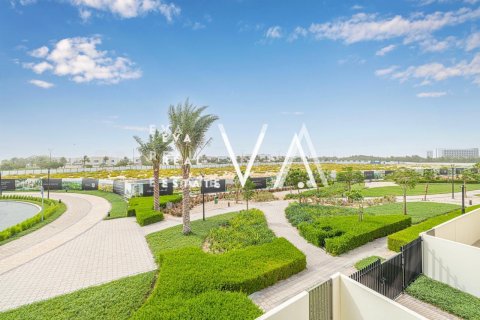 Снять в аренду виллу в Dubai South (Dubai World Central), Дубай: 4 спальни, 3253.82м², № 52724 - фото 20