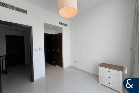 Villa en DAMAC Hills (Akoya by DAMAC), Dubai, 4 dormitorios, 224 m², № 78772 - foto 10