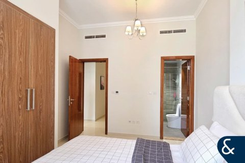 Apartamento en Downtown Dubai (Downtown Burj Dubai), Dubai, 2 dormitorios, 124 m², № 78769 - foto 11