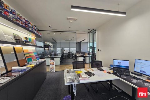 Bureau à Dubai, 157.1 m², № 91791 - photo 7