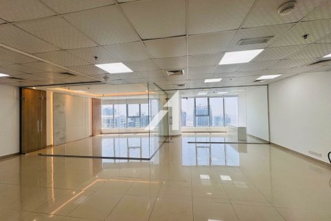 Bureau à Jumeirah Lake Towers, Dubai, 107 m², № 85759 - photo 17