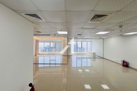 Bureau à Jumeirah Lake Towers, Dubai, 107 m², № 85759 - photo 16