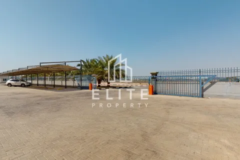 Entrepôt à Jebel Ali, Dubai, 5838 m², № 38891 - photo 7