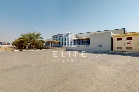 Entrepôt à Jebel Ali, Dubai, 5838 m², № 38891 - photo 14