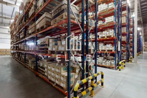 Entrepôt à Jebel Ali, Dubai, 5838 m², № 38891 - photo 25