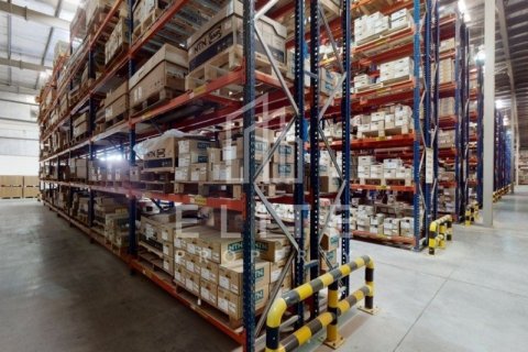 Almacén en Jebel Ali, Dubai, 5838 m², № 38891 - foto 9