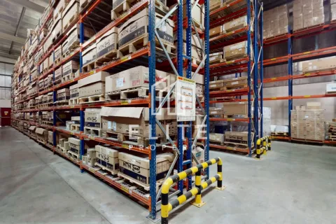 Entrepôt à Jebel Ali, Dubai, 5838 m², № 38891 - photo 23