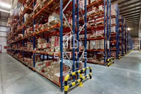 Entrepôt à Jebel Ali, Dubai, 5838 m², № 38891 - photo 28