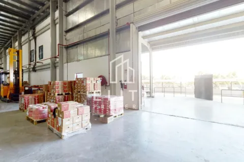 Entrepôt à Jebel Ali, Dubai, 5838 m², № 38891 - photo 29