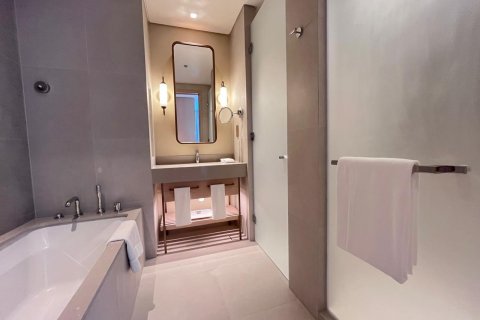 Apartment in Downtown Dubai (Downtown Burj Dubai), Dubai 2 bedrooms, 113 sq.m. № 99359 - photo 13