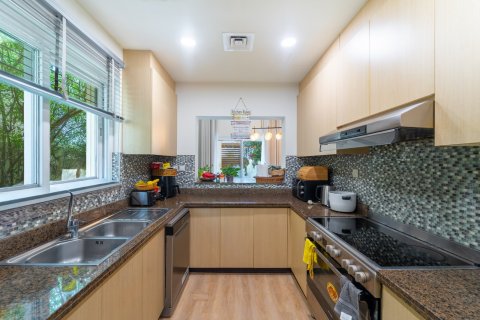 Adosado en Dubai, 3 dormitorios, 325 m², № 99353 - foto 3