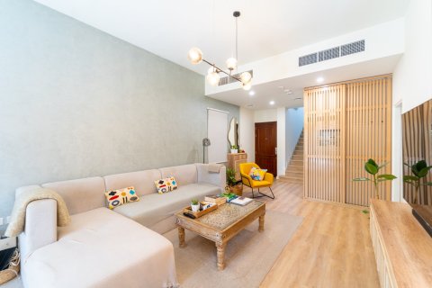 Adosado en Dubai, 3 dormitorios, 325 m², № 99353 - foto 5