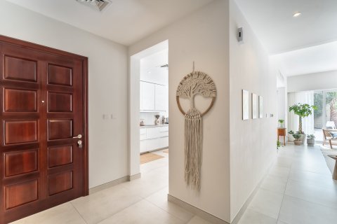 Maison de ville à Dubai, 3 chambres, 244 m², № 99358 - photo 9