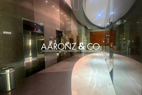 Oficina en Business Bay, Dubai, 82 m², № 84013 - foto 3