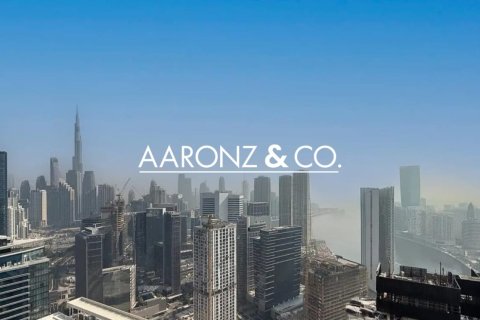 Oficina en Business Bay, Dubai, 82 m², № 84013 - foto 2