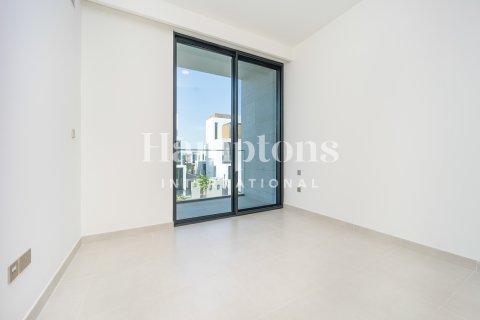 Villa en Arabian Ranches 3, Dubai, 4 dormitorios, 447.97826600 m², № 84018 - foto 22