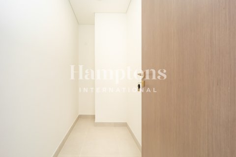 Villa en Arabian Ranches 3, Dubai, 4 dormitorios, 447.97826600 m², № 84018 - foto 15