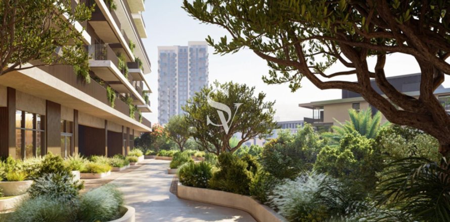Apartment in Dubai Land, Dubai 2 bedrooms, 159 sq.m. № 105523