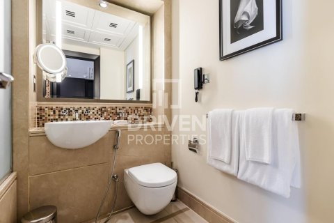 Apartment in Downtown Dubai (Downtown Burj Dubai), Dubai studio, 48.22 sq.m. № 136087 - photo 2