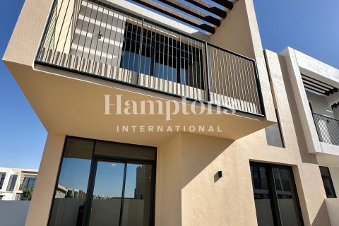 Вилла в Dubai South (Dubai World Central), Дубай, 4 спальни, 372.88м², № 92959