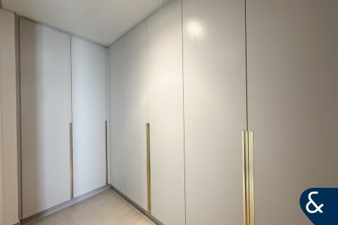 Villa en Arabian Ranches 3, Dubai, 4 dormitorios, 448 m², № 79085 - foto 13