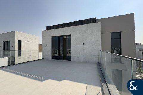 Villa en Arabian Ranches 3, Dubai, 4 dormitorios, 448 m², № 79085 - foto 17