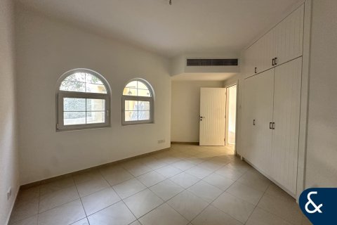 Снять в аренду квартиру в Dubai Land, Дубай: 2 спальни, 160м², № 79084 - фото 10