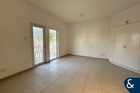 Снять в аренду квартиру в Dubai Land, Дубай: 2 спальни, 160м², № 79084 - фото 13