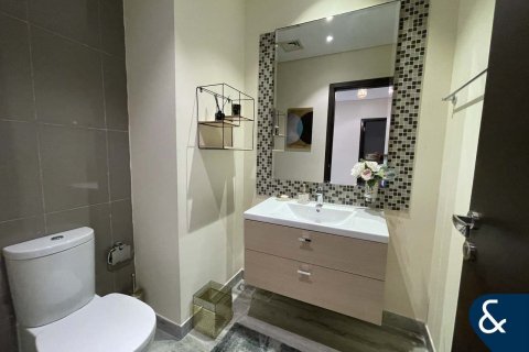 Adosado en DAMAC Hills (Akoya by DAMAC), Dubai, 4 dormitorios, 240 m², № 79122 - foto 16