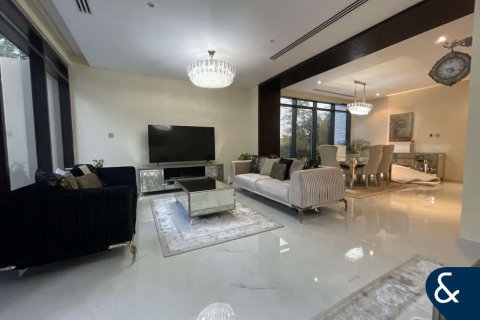 Adosado en DAMAC Hills (Akoya by DAMAC), Dubai, 4 dormitorios, 240 m², № 79122 - foto 6