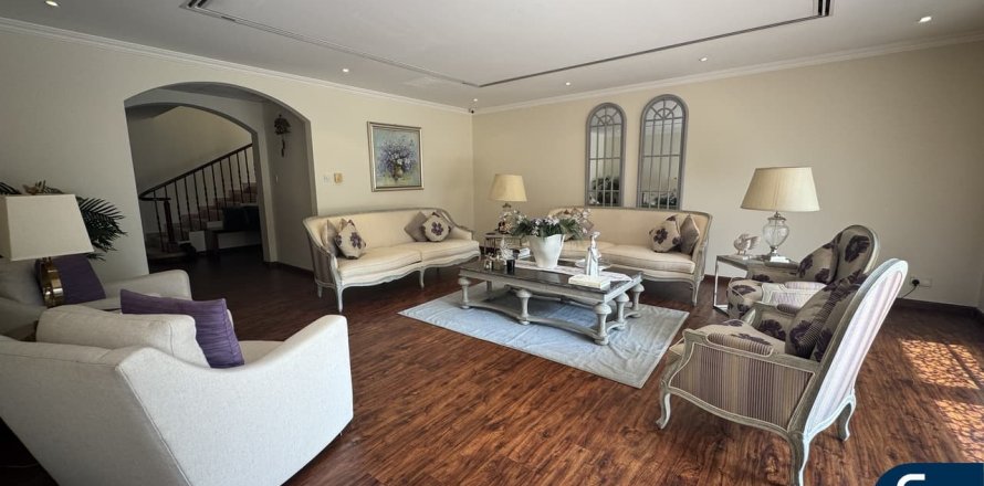 Adosado en Green Community, Dubai, 4 dormitorios, 454 m², № 79120