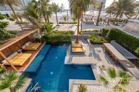 Appartement à Palm Jumeirah, Dubai, 5 chambres, 1145 m², № 62098 - photo 2