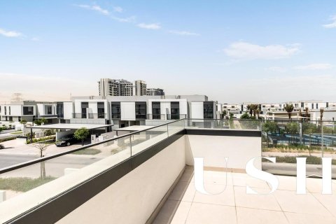 Townhouse in Al Furjan, Dubai 4 bedrooms, 330 sq.m. № 39080 - photo 17