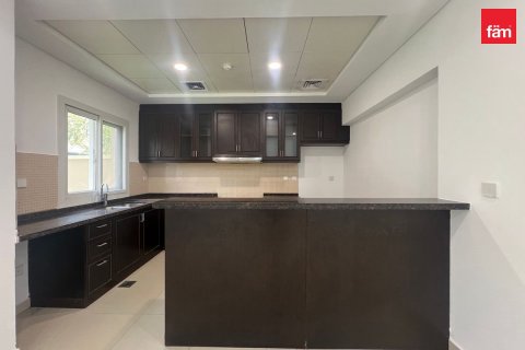 Villa in Dubai 3 bedrooms, 254.1 sq.m. № 124337 - photo 12
