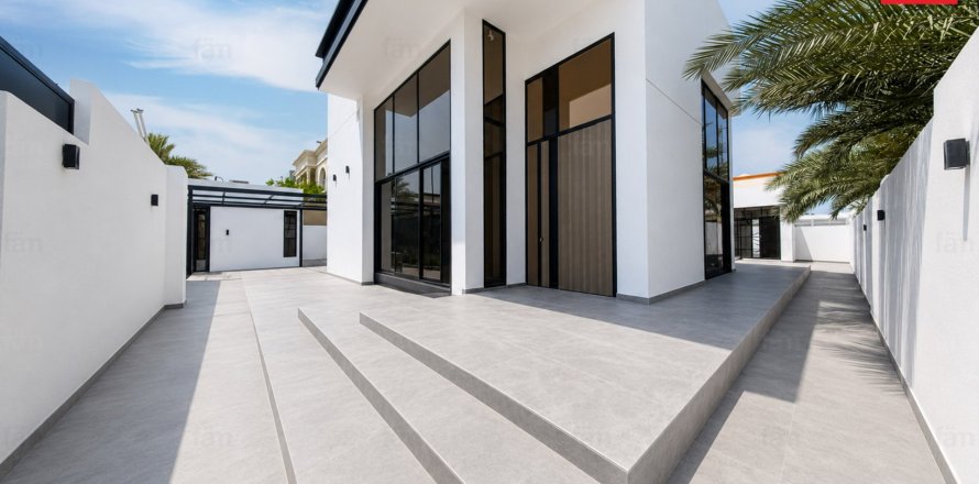 Villa à Al Barsha, Dubai, 4 chambres, 929 m², № 124340