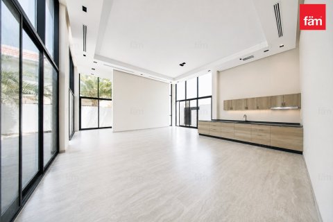 Villa in Al Barsha, Dubai 4 bedrooms, 929 sq.m. № 124340 - photo 6