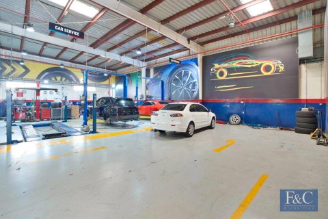 Entrepôt à Al Quoz Industrial Area, Al Quoz, Dubai, 3577 m², № 103752 - photo 6