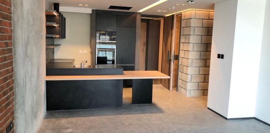 Apartment in Dubai 2 bedrooms, 105.2 sq.m. № 124402