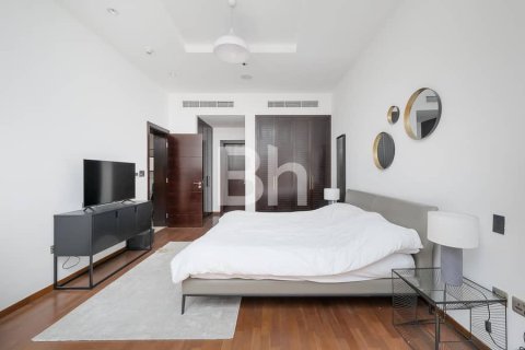 Снять в аренду квартиру в Пальме Джумейре, Дубай: 2 спальни, 159м², № 56802 - фото 10