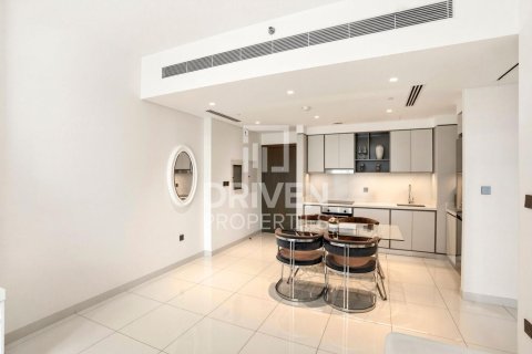 Apartamento en EMAAR Beachfront, Dubai Harbour, Dubai, 1 dormitorio, 65.31 m², № 136572 - foto 4