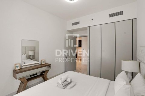 Apartamento en EMAAR Beachfront, Dubai Harbour, Dubai, 1 dormitorio, 65.31 m², № 136572 - foto 9