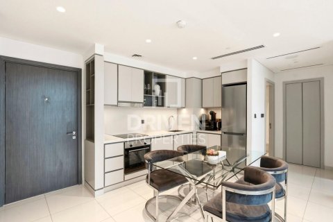 Apartamento en EMAAR Beachfront, Dubai Harbour, Dubai, 1 dormitorio, 65.31 m², № 136572 - foto 6