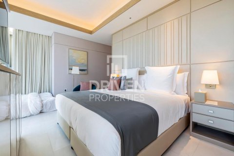 Apartment in Jumeirah Beach Residence, Dubai studio, 66.15 sq.m. № 136569 - photo 7